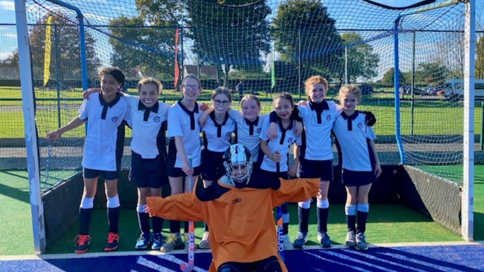 U11 girls qualify for the IAPS Hockey National Finals