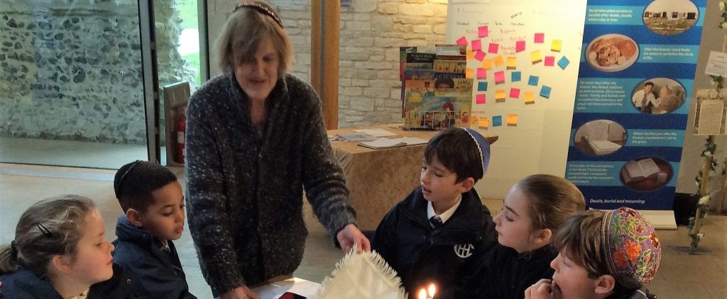 Year 4 attend the Jewish Living Exhibition at Norwich Cathedral